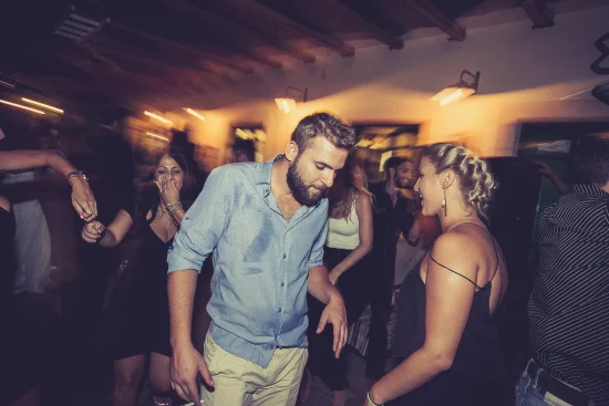 4161 140831 GAMOS KYTHIRA NIKOS-KATERINA_